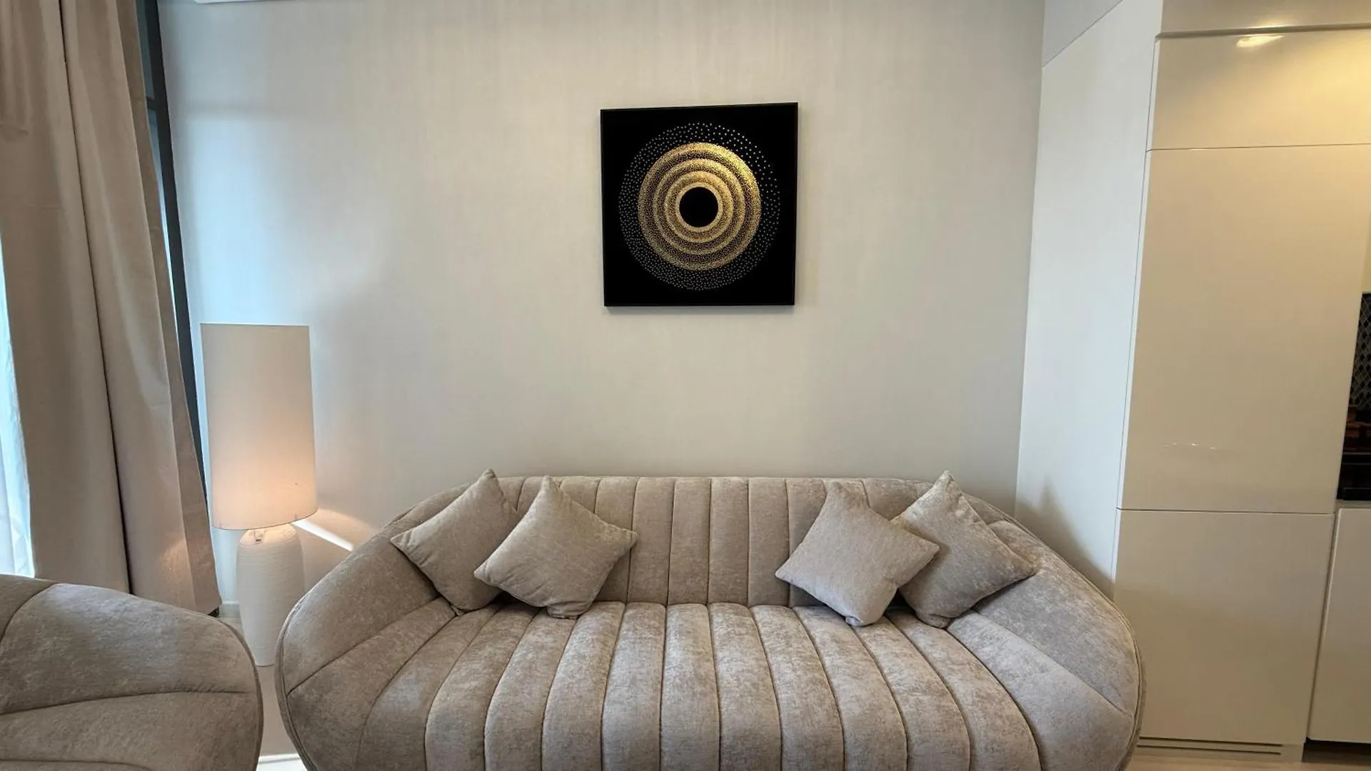 Apartament Aykon City Tower C Dubaj