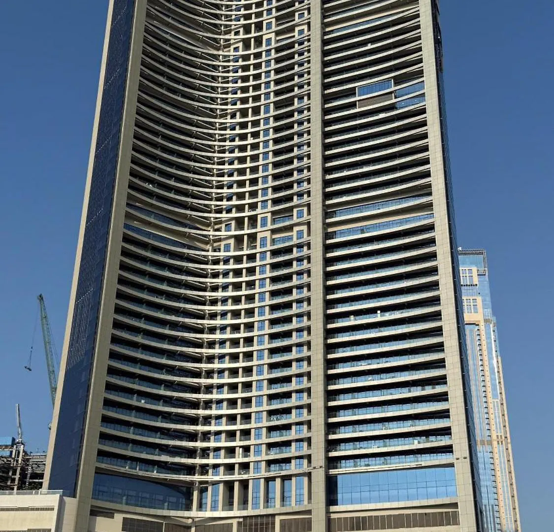 Aykon City Tower C ドバイ アパート